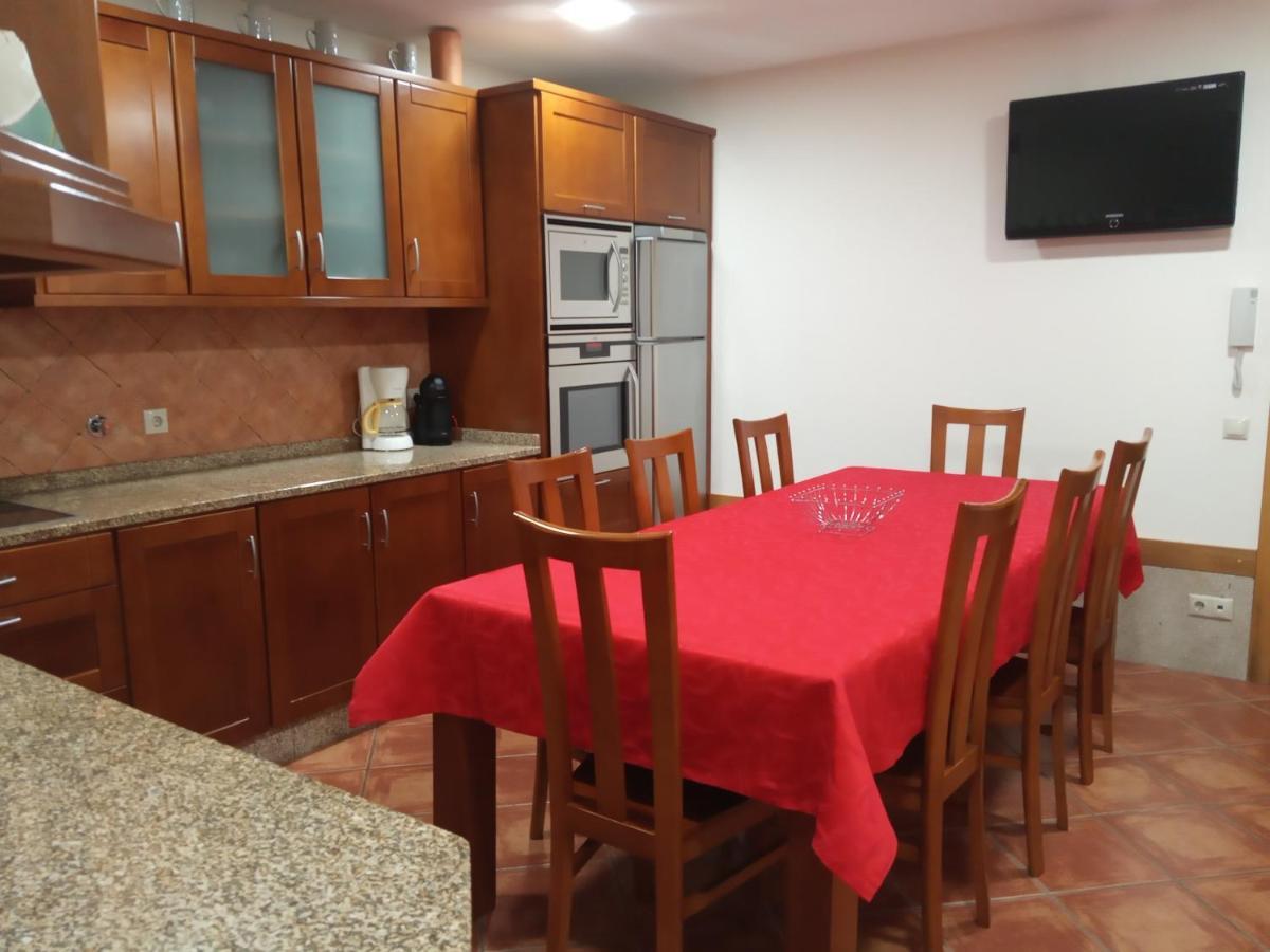 Valadas Guest House Canedo  Экстерьер фото